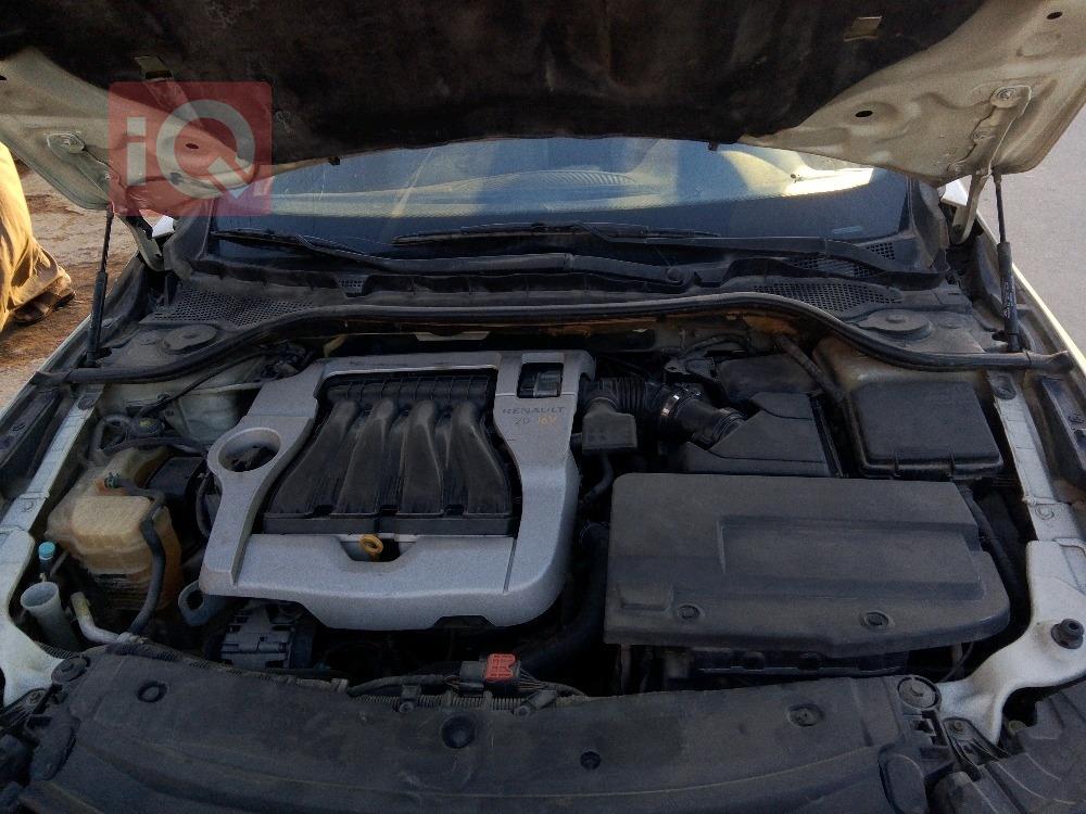 رينو سافران